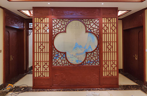 铜川会所室内装修中式仿古实木屏风隔断展示